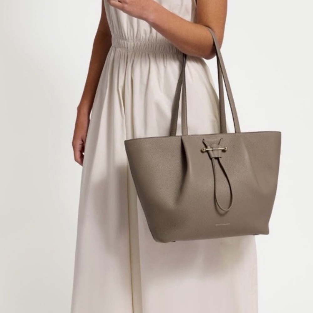 Strathberry Osette Leather Shopper tote taupe